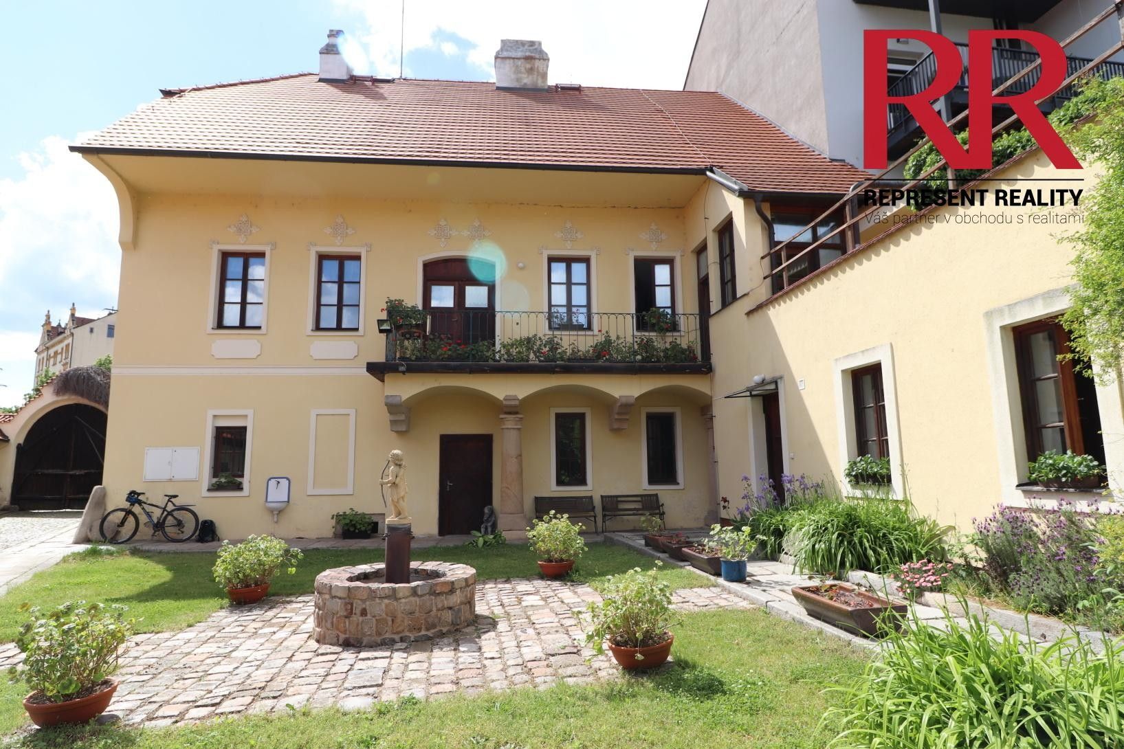 Ubytovací zařízení, Na Roudné, Plzeň, 1 027 m²