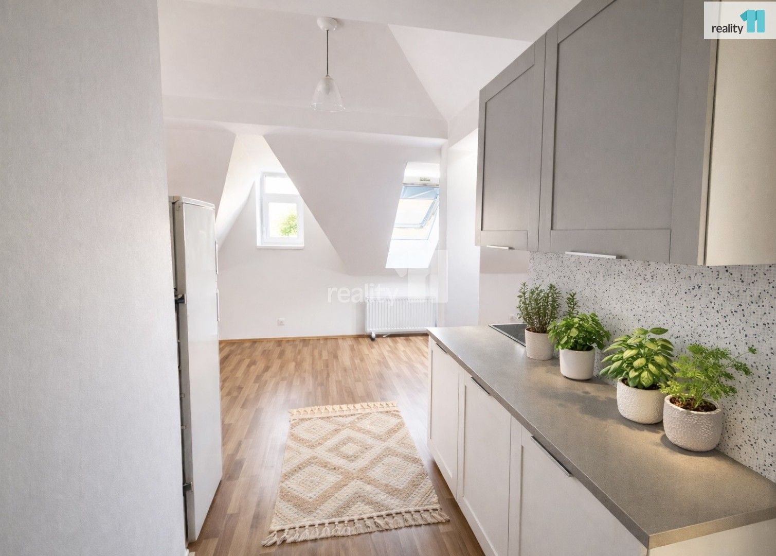 3+kk, Drnovská, Praha, 78 m²