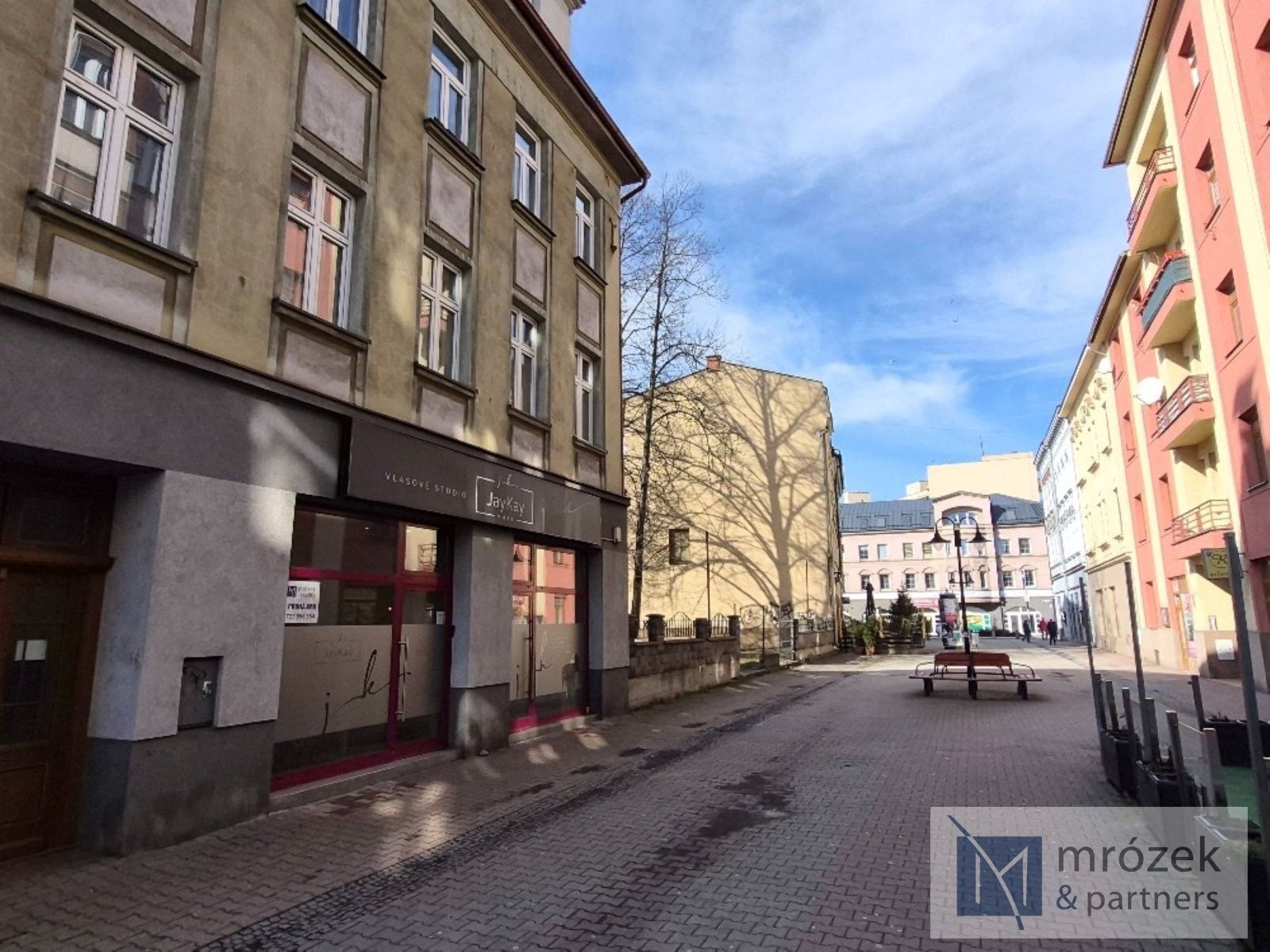 Pronájem obchodní prostory - Odboje 23, Český Těšín, 90 m²