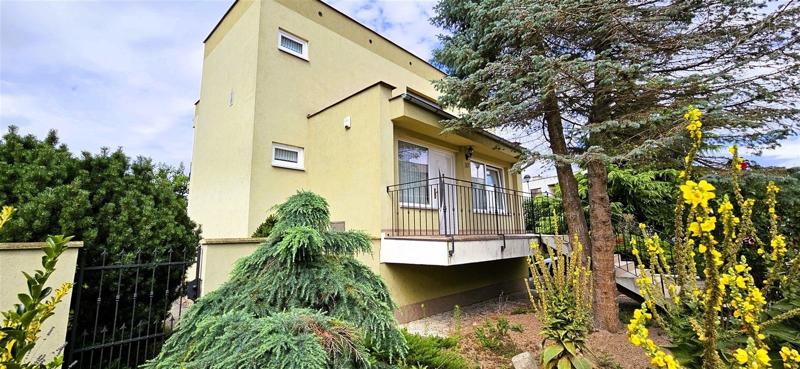 Prodej rodinný dům - Na Hrázi, Znojmo, 160 m²