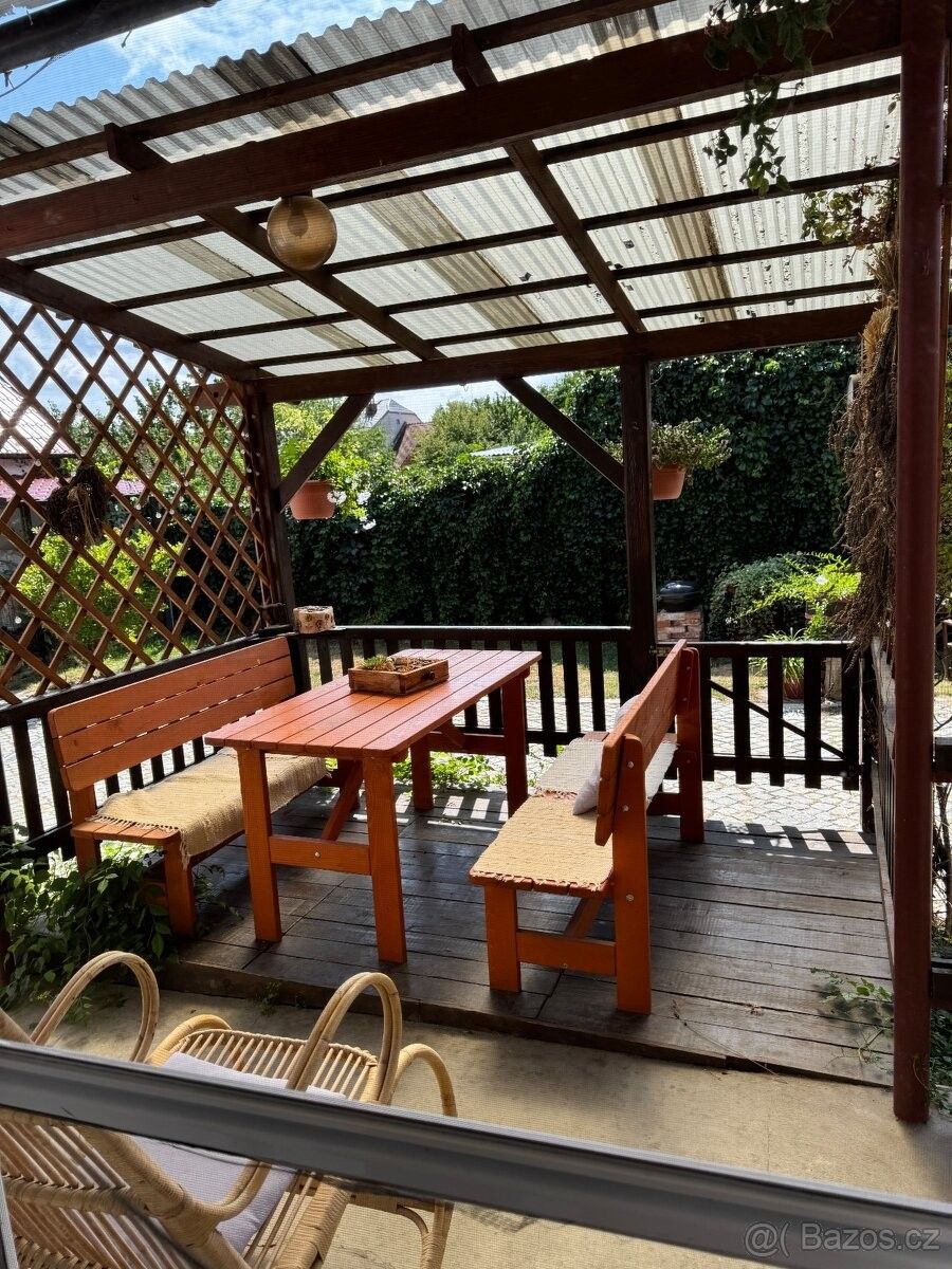 Pronájem rodinný dům - Uherské Hradiště, 686 01