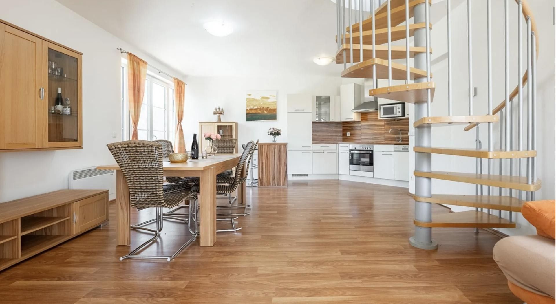 Prodej byt 3+kk - Horní Planá Hory, 117 m² - 5