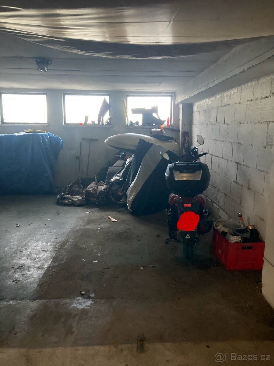 Pronájem garáž - Plzeň, 301 00