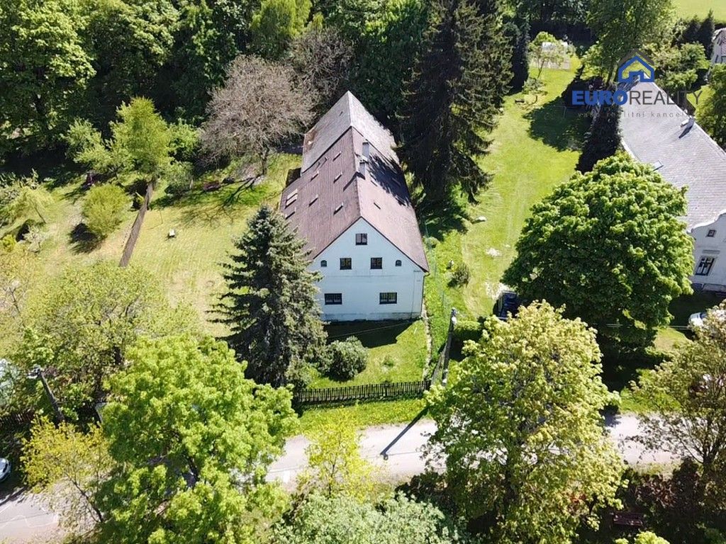 Rodinné domy, Teplá, 336 m²