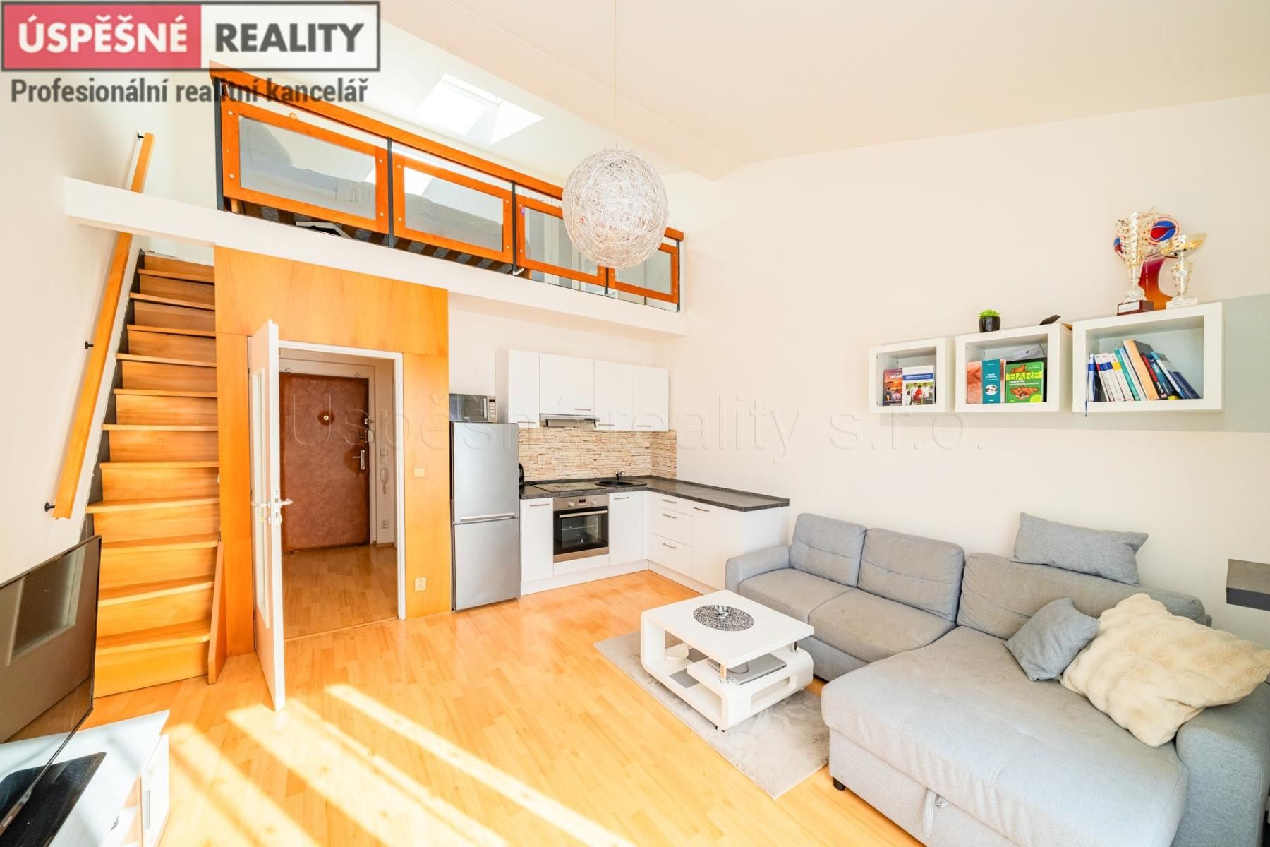 Prodej byt 1+kk - Rotavská, Praha Stodůlky, 42 m² - 2
