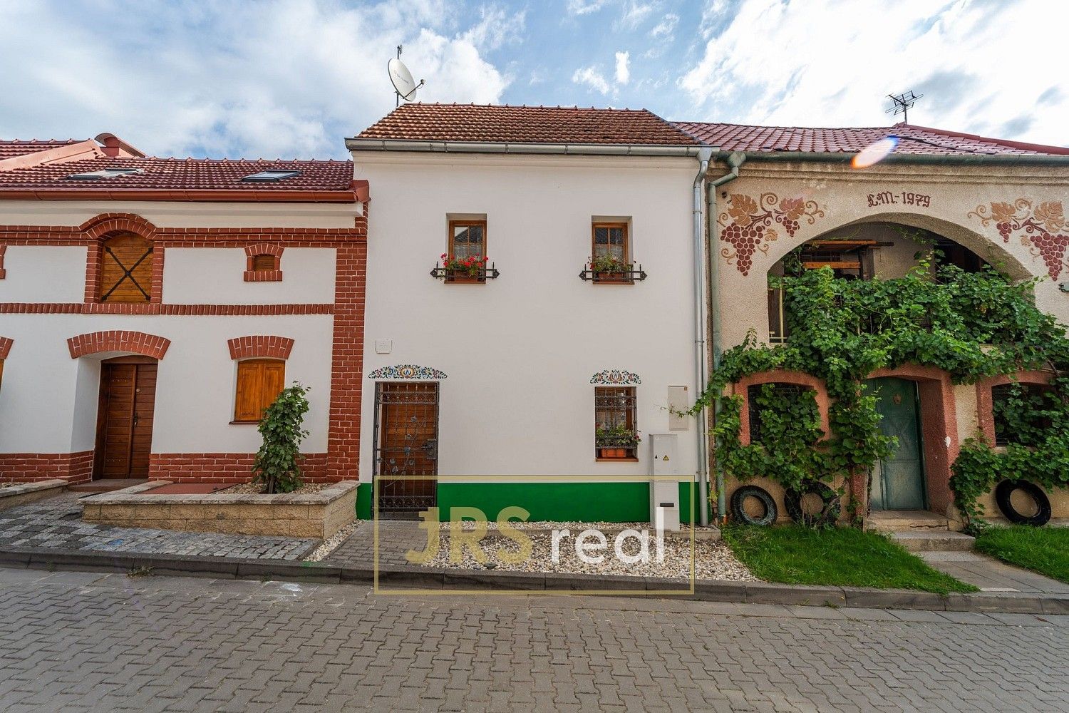 Ostatní, Mikulčice, okres Hodonín, Jihomoravský kraj, 97 m²