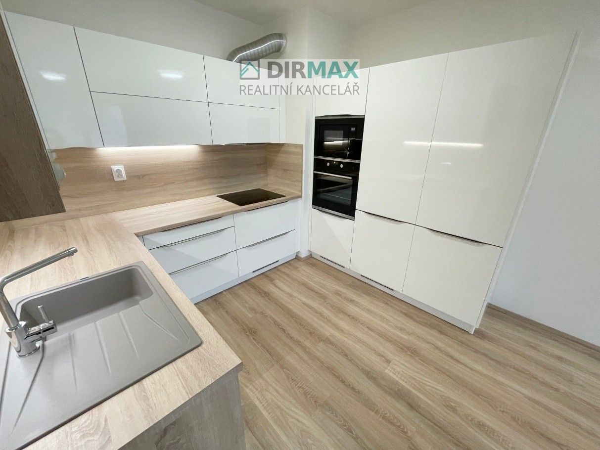 Pronájem byt 2+kk - Studentská, Plzeň, 61 m²