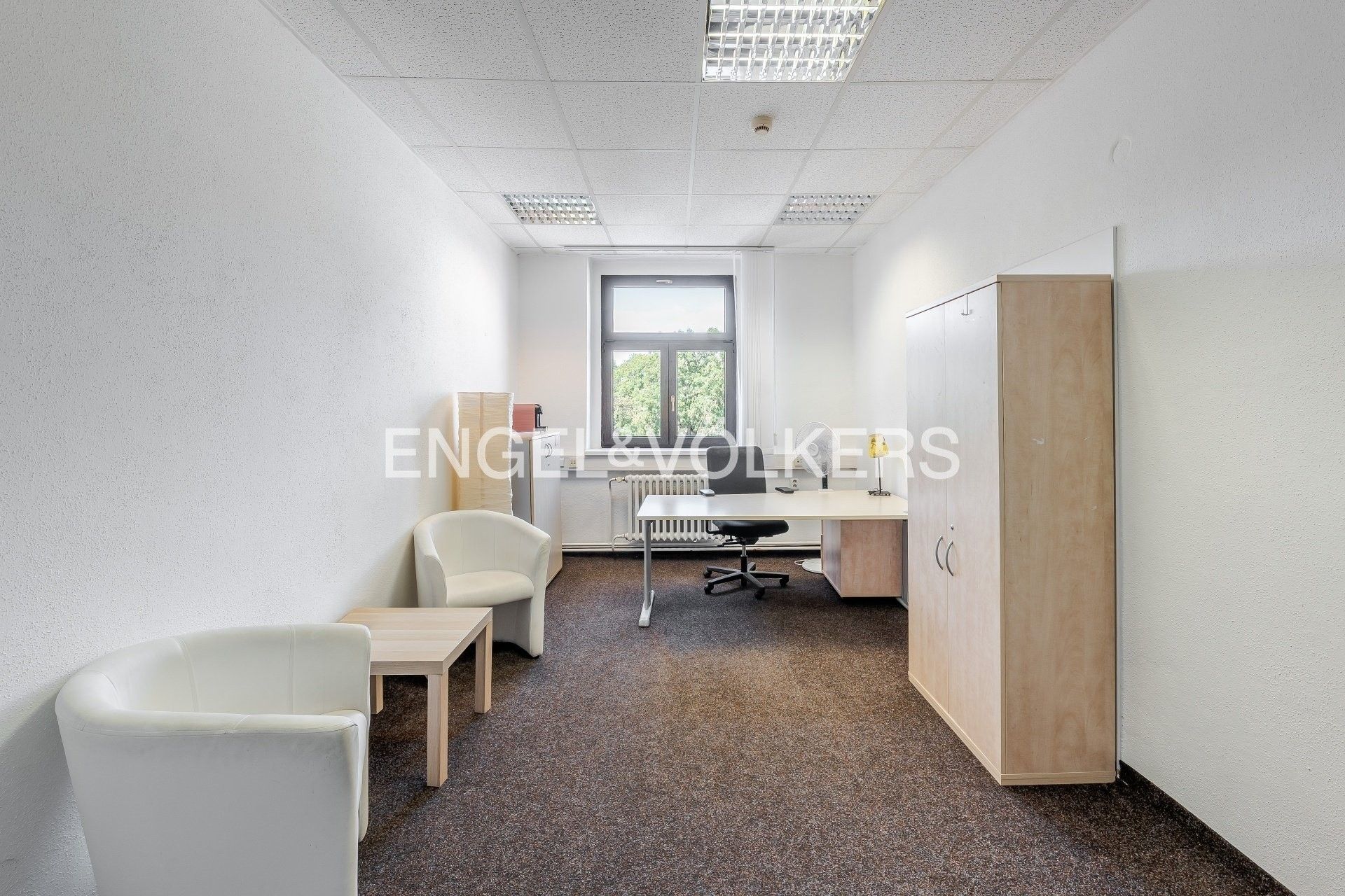 Kancelář · 17 m² · U Trojice 1042, Praha Smíchov - 3