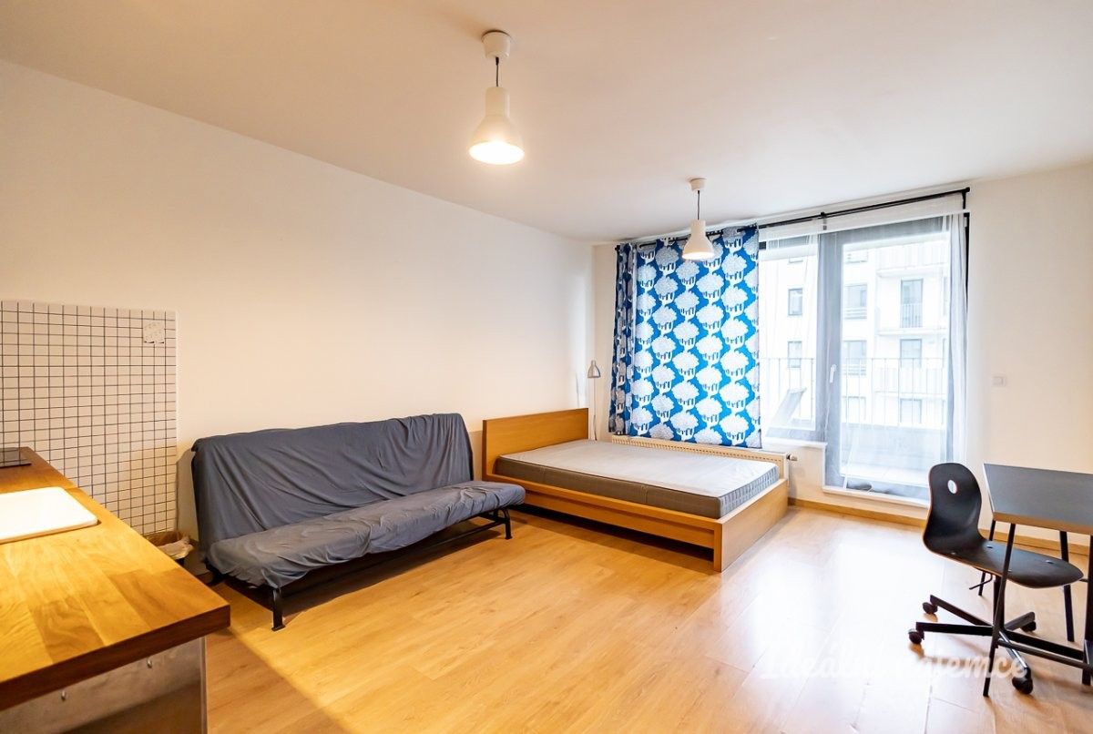 Pronájem byt 1+kk - Sousedíkova, Praha, 31 m²