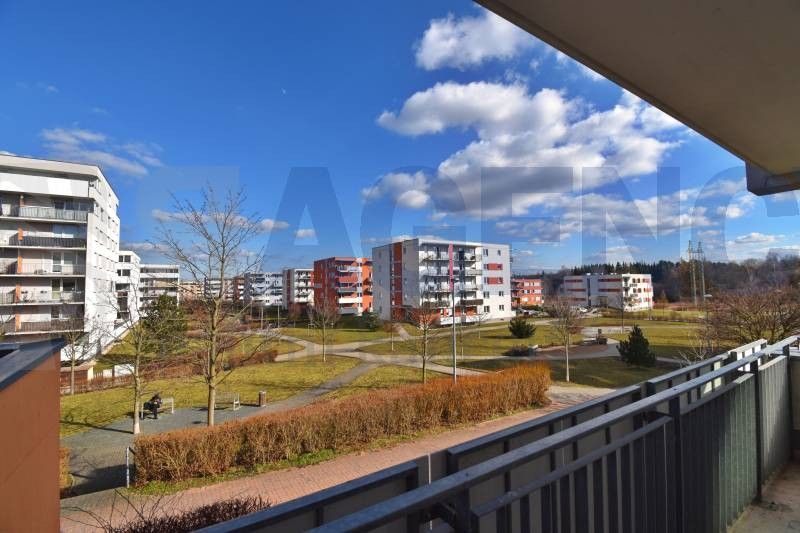 2+kk, Jurkovičova 961, Praha, 67 m²