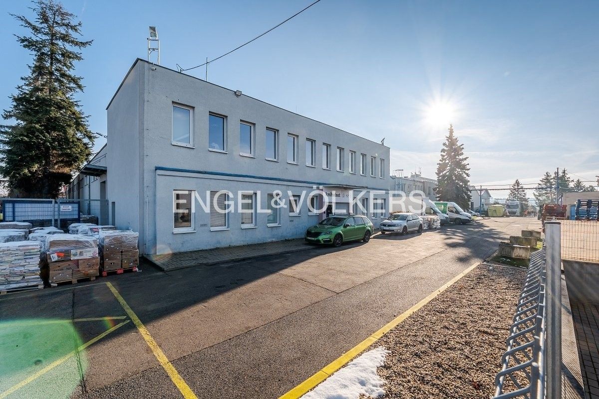 Výrobní prostory, U továren 770, Praha Hostivař, 3 360 m² - 1