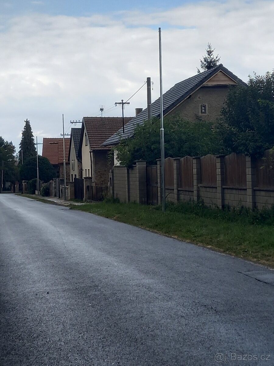 Prodej pozemek pro bydlení - Klokočná, 251 64