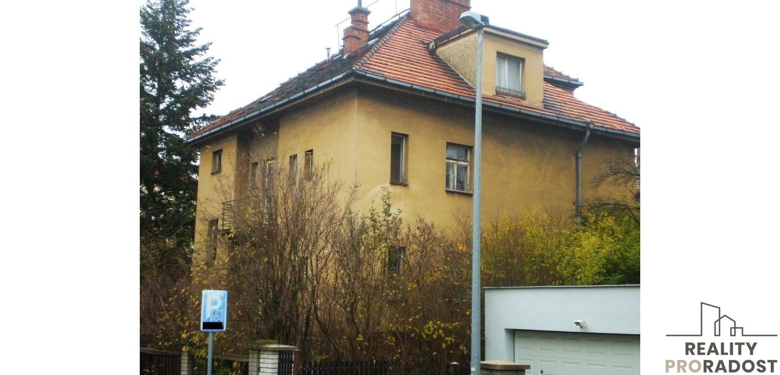 Rodinné domy, Újezd nad Lesy, Praha, 165 m²
