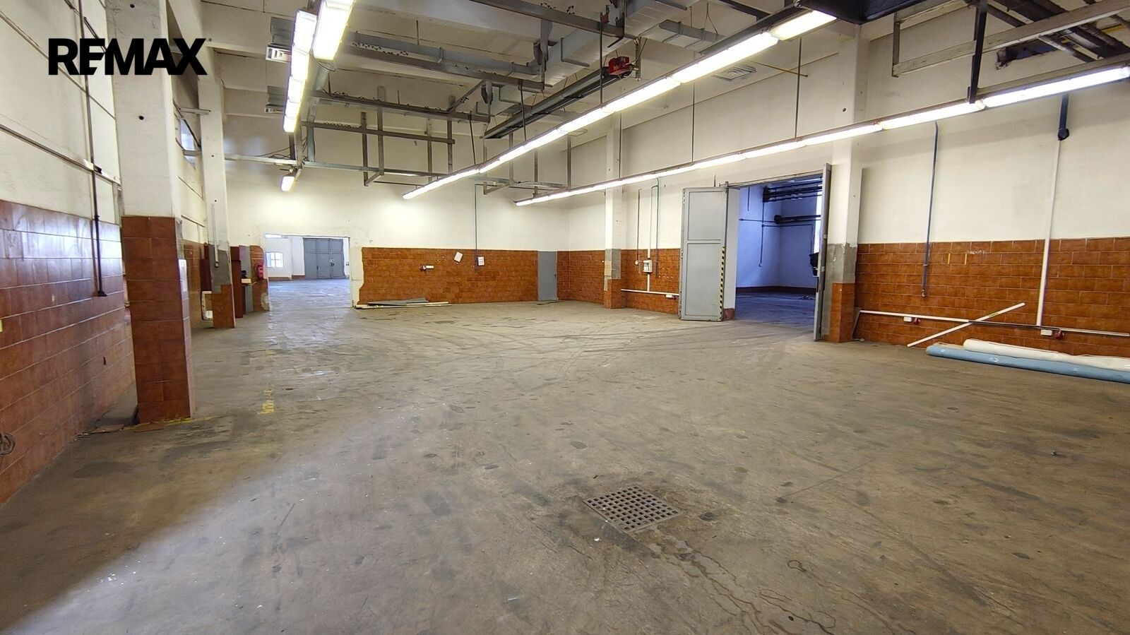 Pronájem obchodní prostory - Vítězství 96, Děčín XXXI-Křešice, 2 000 m² - 5
