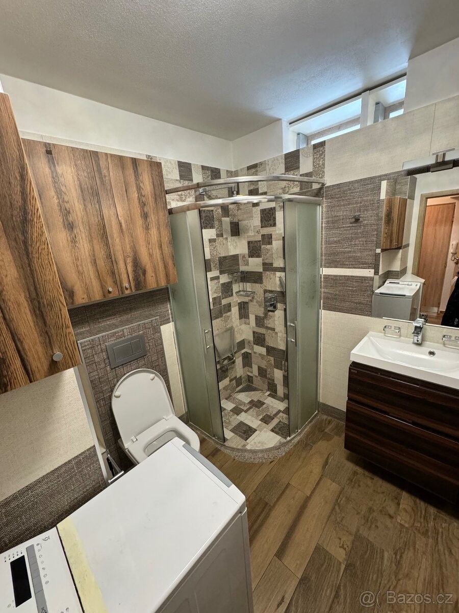 Pronájem byt - Mimoň, 471 24