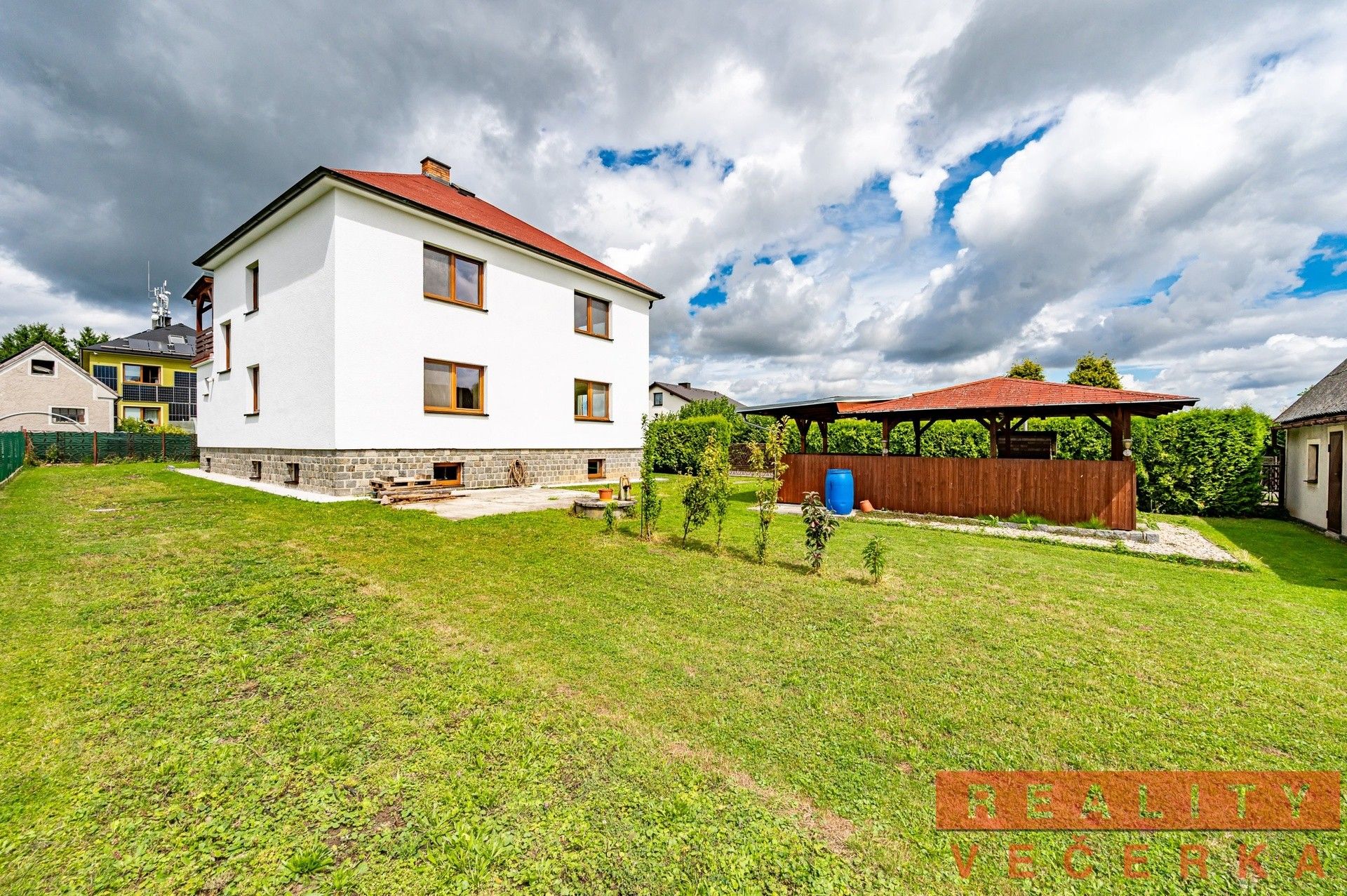 Prodej rodinný dům - Cheznovice, 220 m²