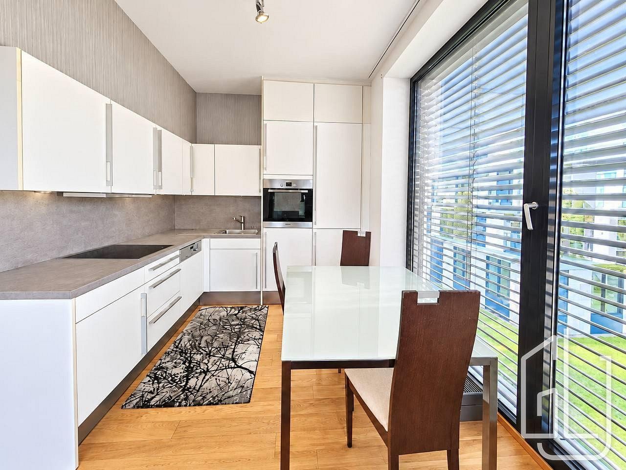 Byt 1+kk · 47 m² · K sídlišti, Praha 4 - Nusle - 4