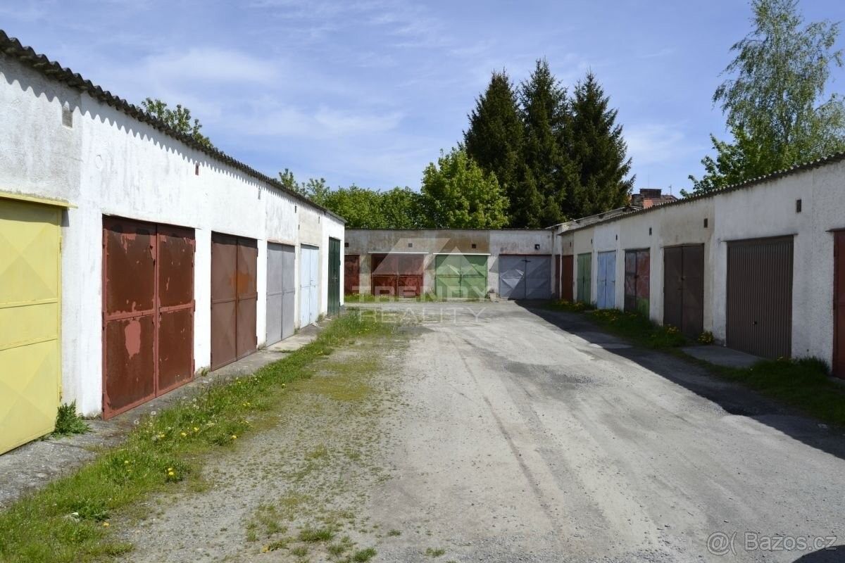 Garáže, Bernartice, 541 01