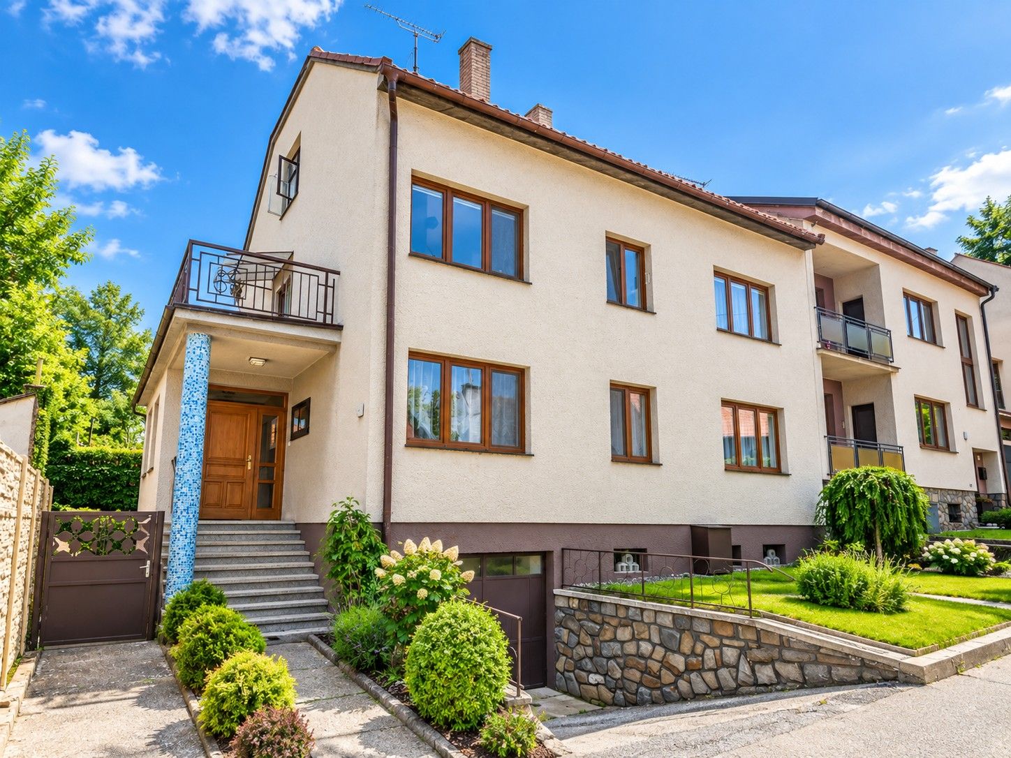 Rodinné domy, Zlechov - Zlechov, Zlínský kraj, 390 m² - 1