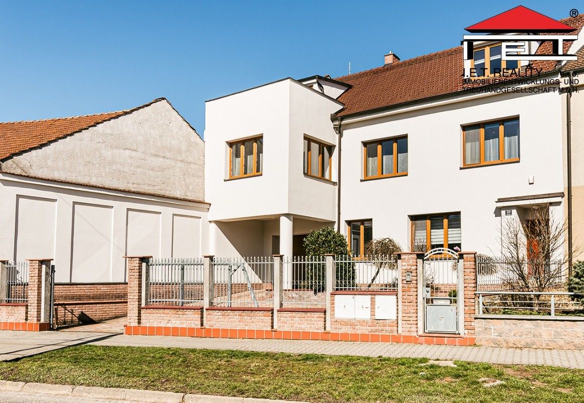 Rodinné domy, Komín, Brno, 332 m²