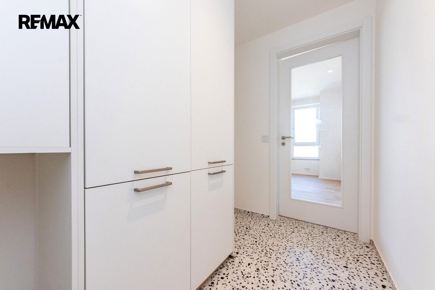 Pronájem byt 1+kk - Praha - Radlice, okres Praha 5, Hlavní město Praha, 37 m² - 5