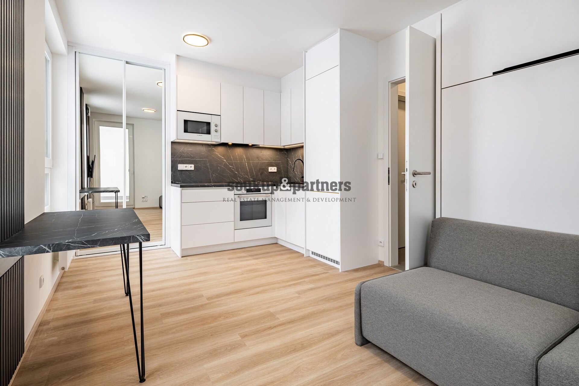 1+kk, Stočesova, Praha, 26 m²