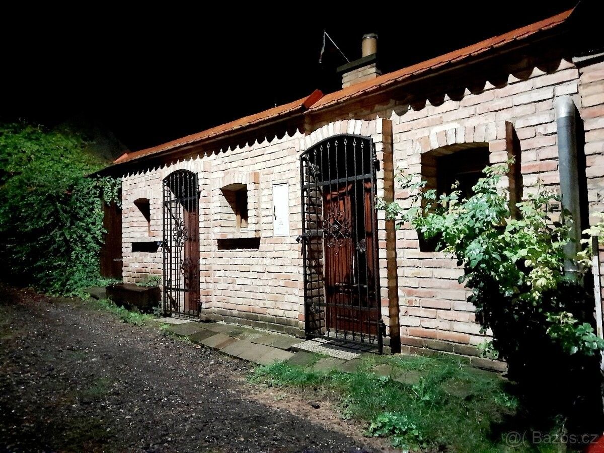 Ostatní, Kyjov, 697 01