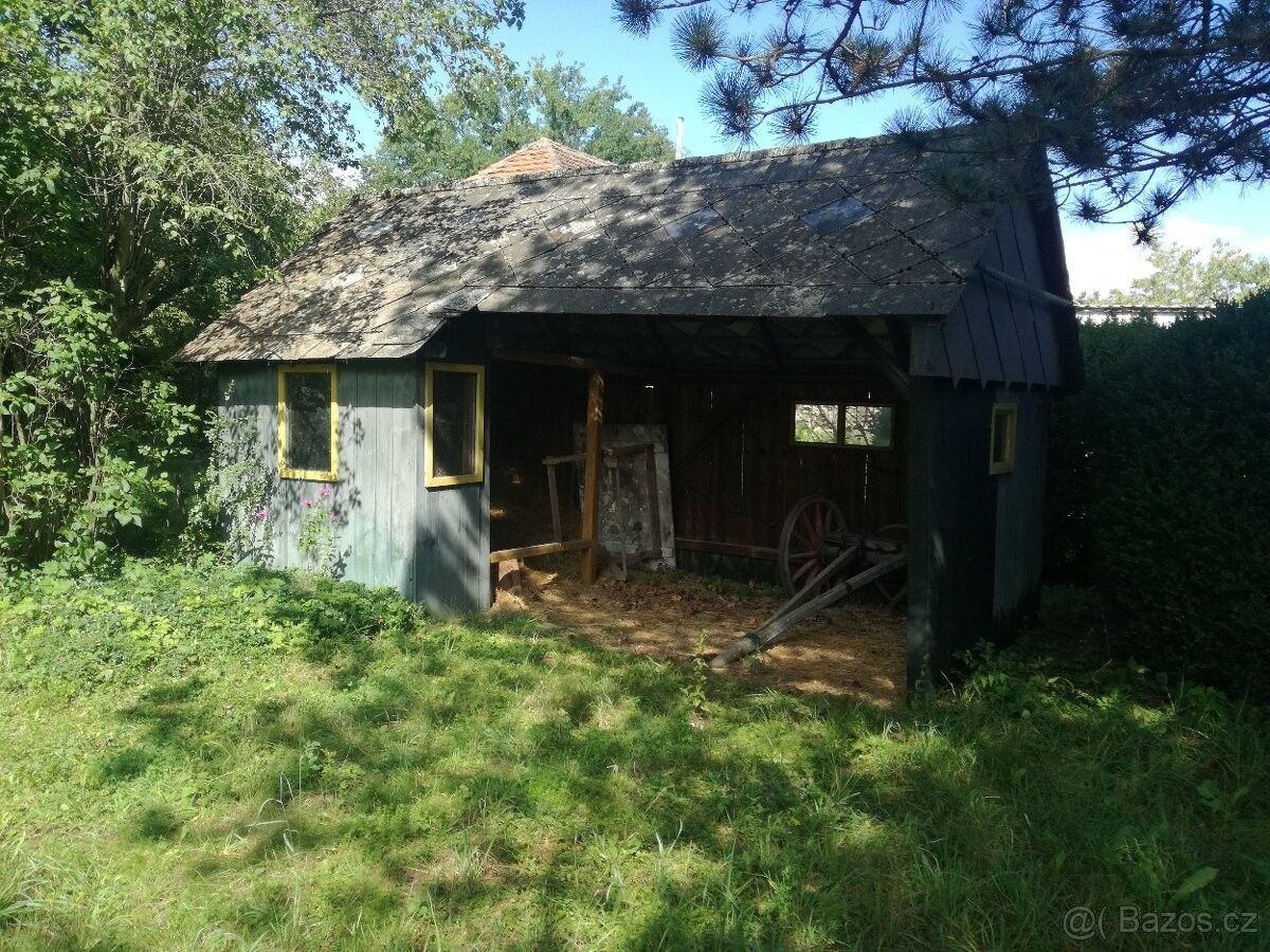 Zahrady, Všeradice, 267 26