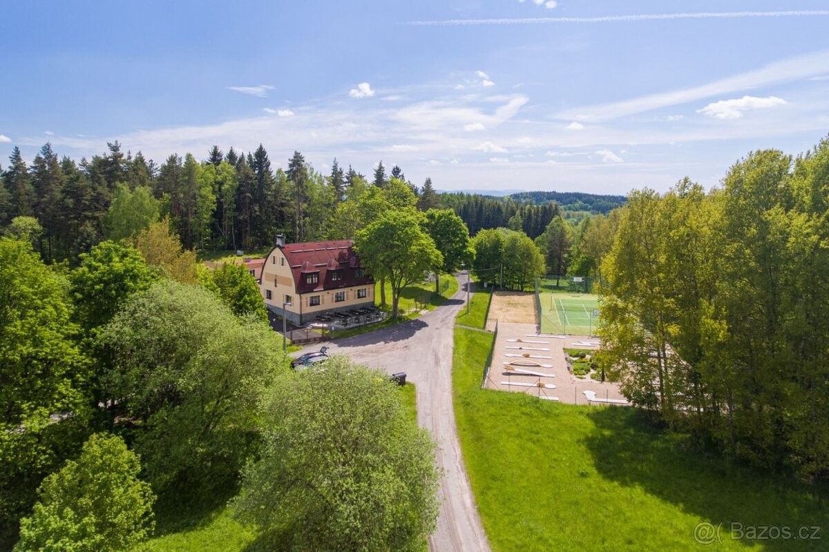 Prodej restaurace - Nejdek, 362 21