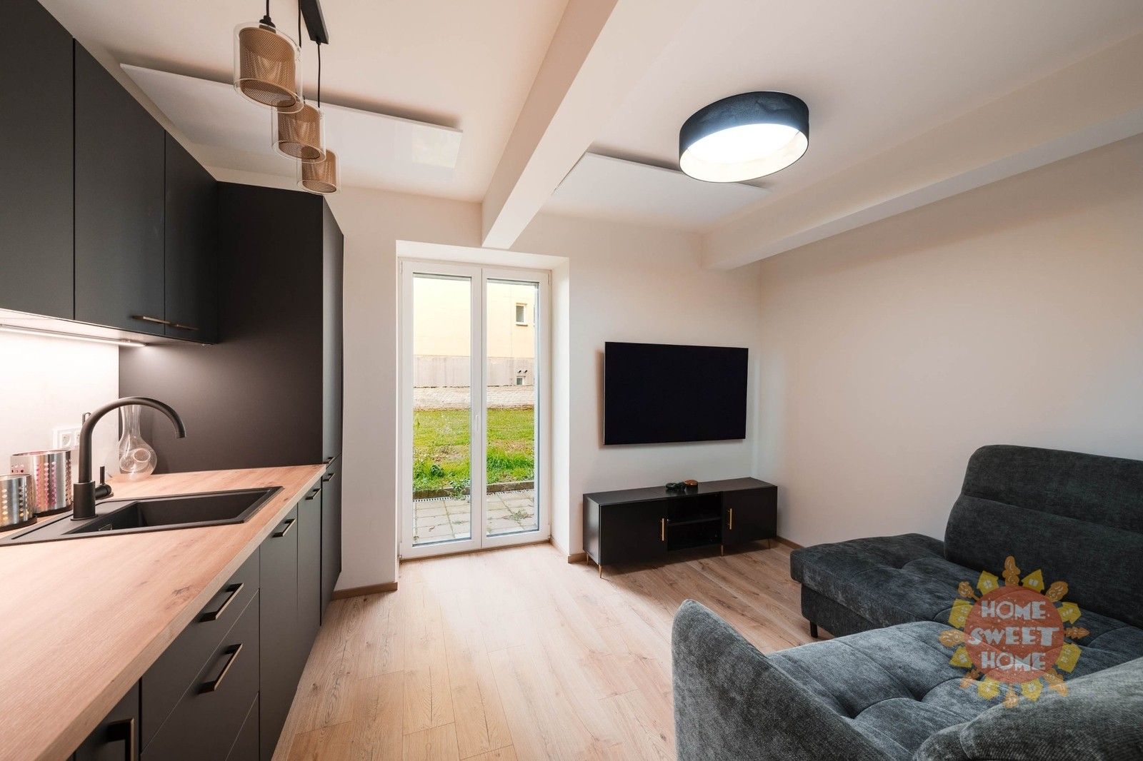 2+kk, Ruská, Praha, 49 m²