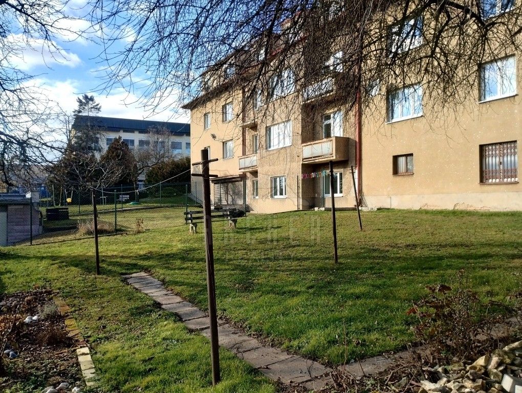 Pronájem byt 1+1 - U první baterie, Praha, 51 m²