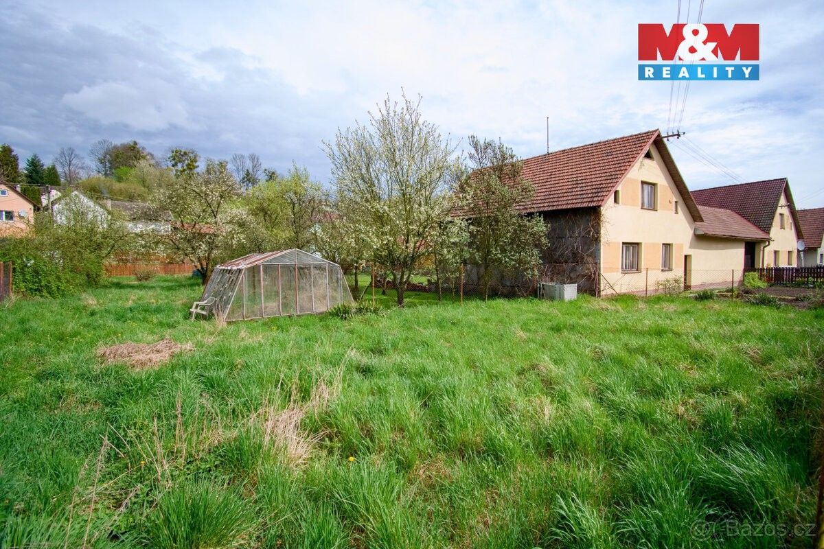 Prodej pozemek pro bydlení - Branky, 756 45