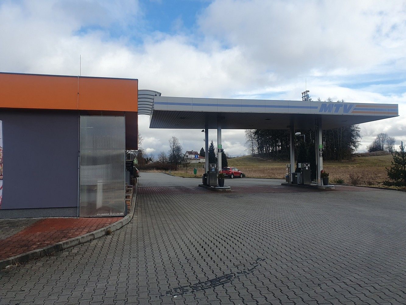 Obchodní prostory · 250 m² · Nová Role - Mezirolí, okres Karlovy Vary, Karlovarský kraj - 2