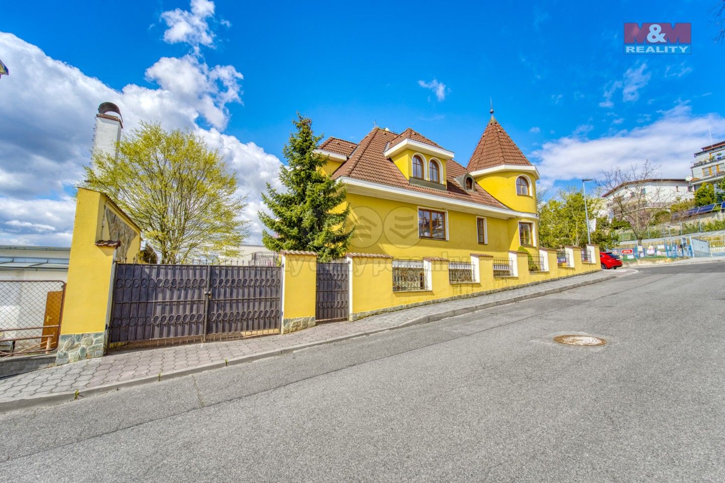 Prodej rodinný dům - Vojtova, Praha, 328 m²