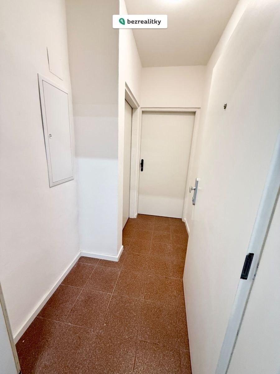 Prodej byt - Jana Želivského, Praha, 49 m²