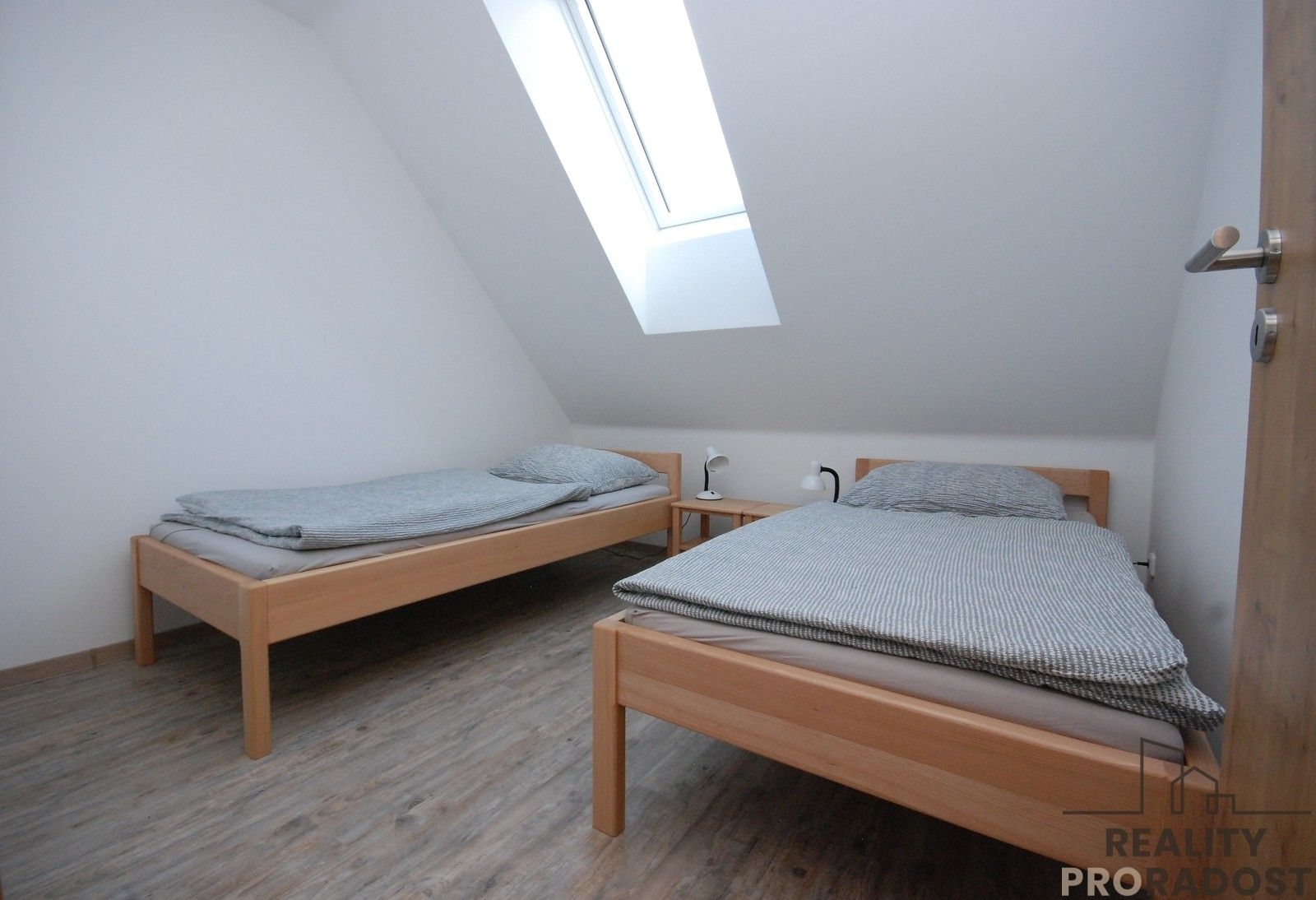 Pronájem byt 2+1 - Hrušky, 55 m² - 5