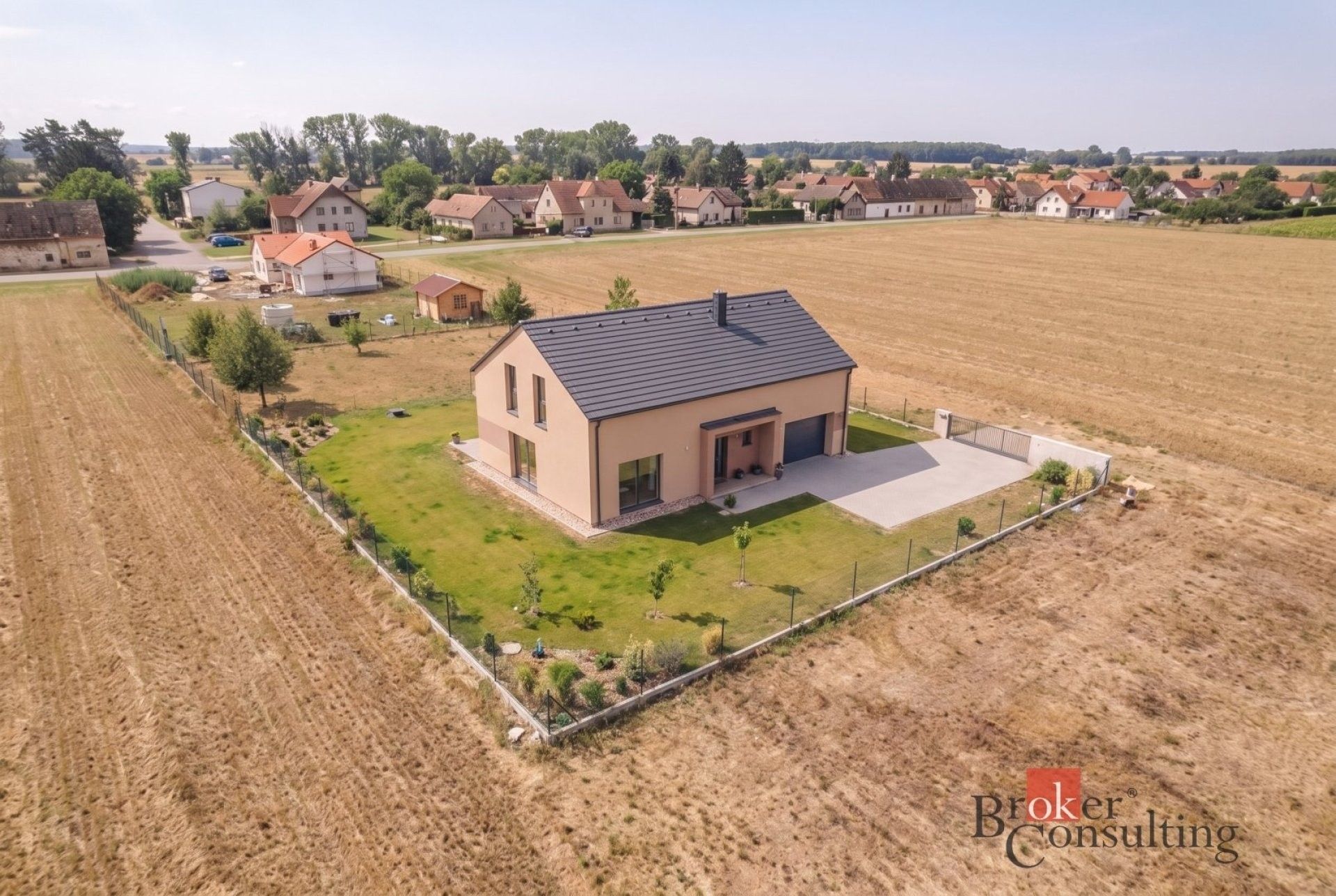 Pozemky pro bydlení, Kosice, 1 367 m² - 2