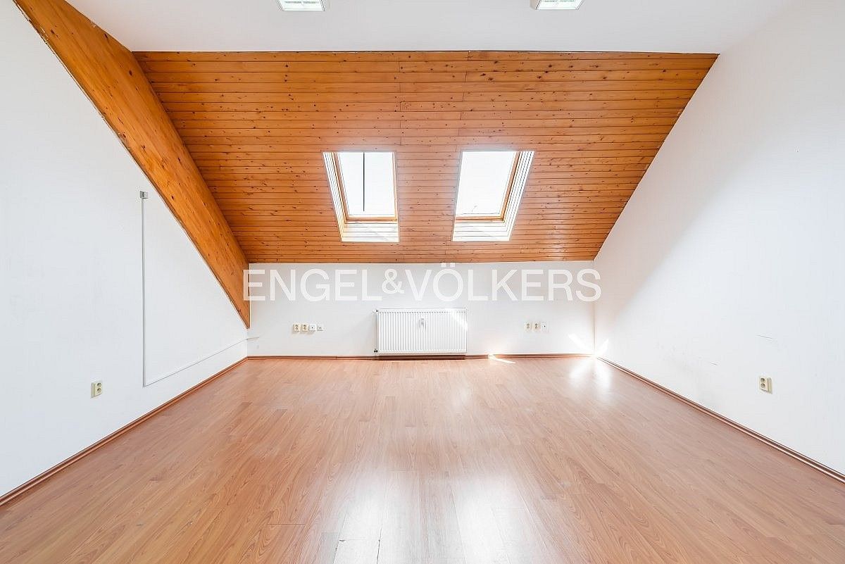 Kanceláře, Jeneč, okres Praha-západ, Středočeský kraj, 29 m² - 2