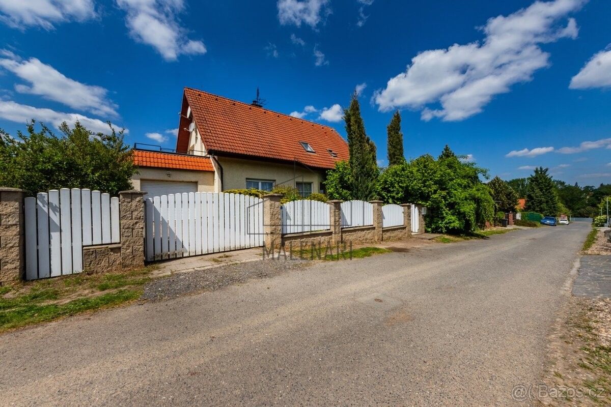 Prodej rodinný dům - Mníšek pod Brdy, 252 10