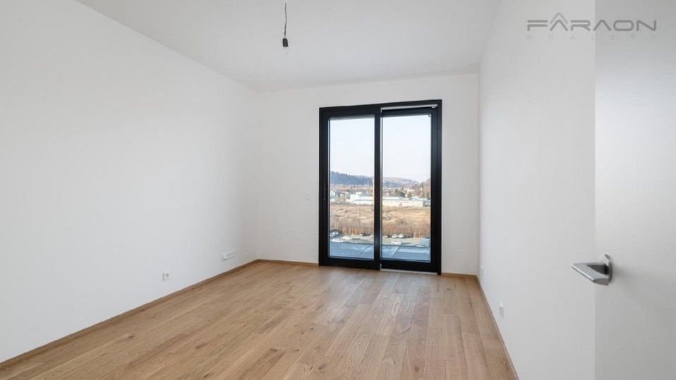 3+kk, Československého exilu, Praha, 99 m² - 2