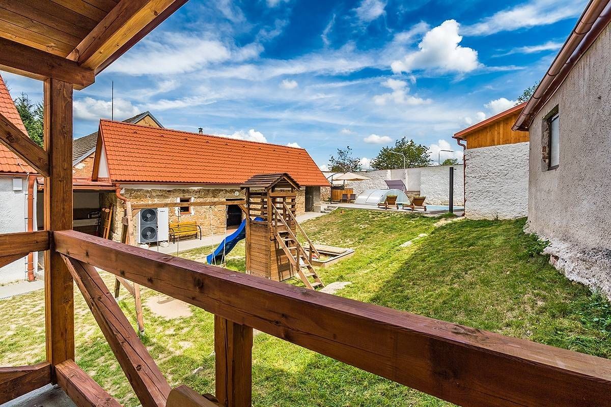 Chata · Leština u Strmilova, Jihočeský kraj - 3