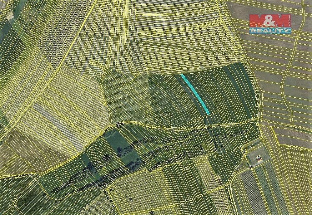 Zemědělský pozemek, 1 267 m²