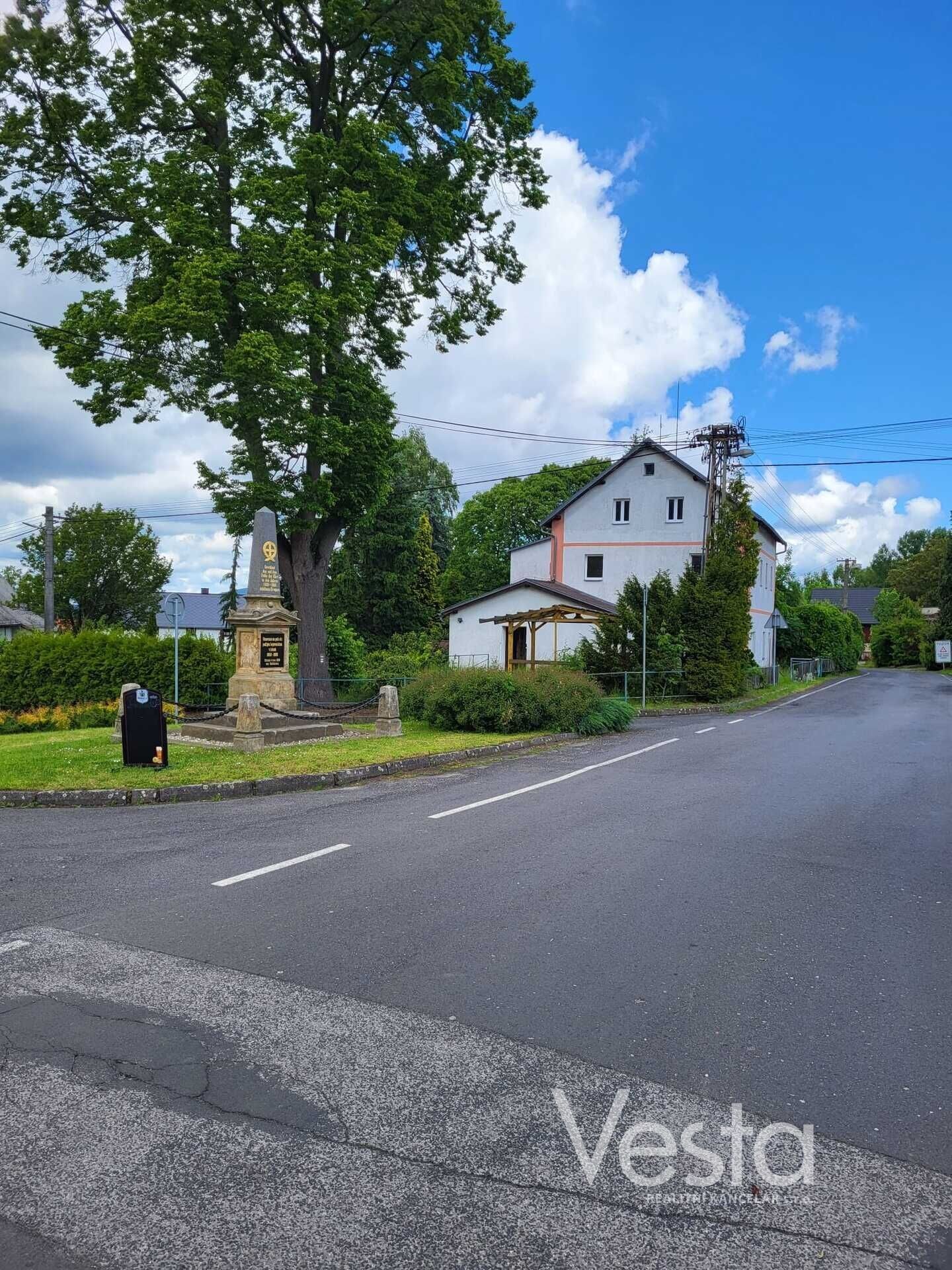 Prodej ubytovací zařízení - Arnoltice, 350 m²