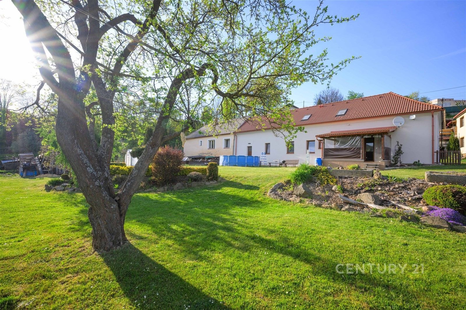 Rodinné domy, Červený Hrádek, 180 m² - 1