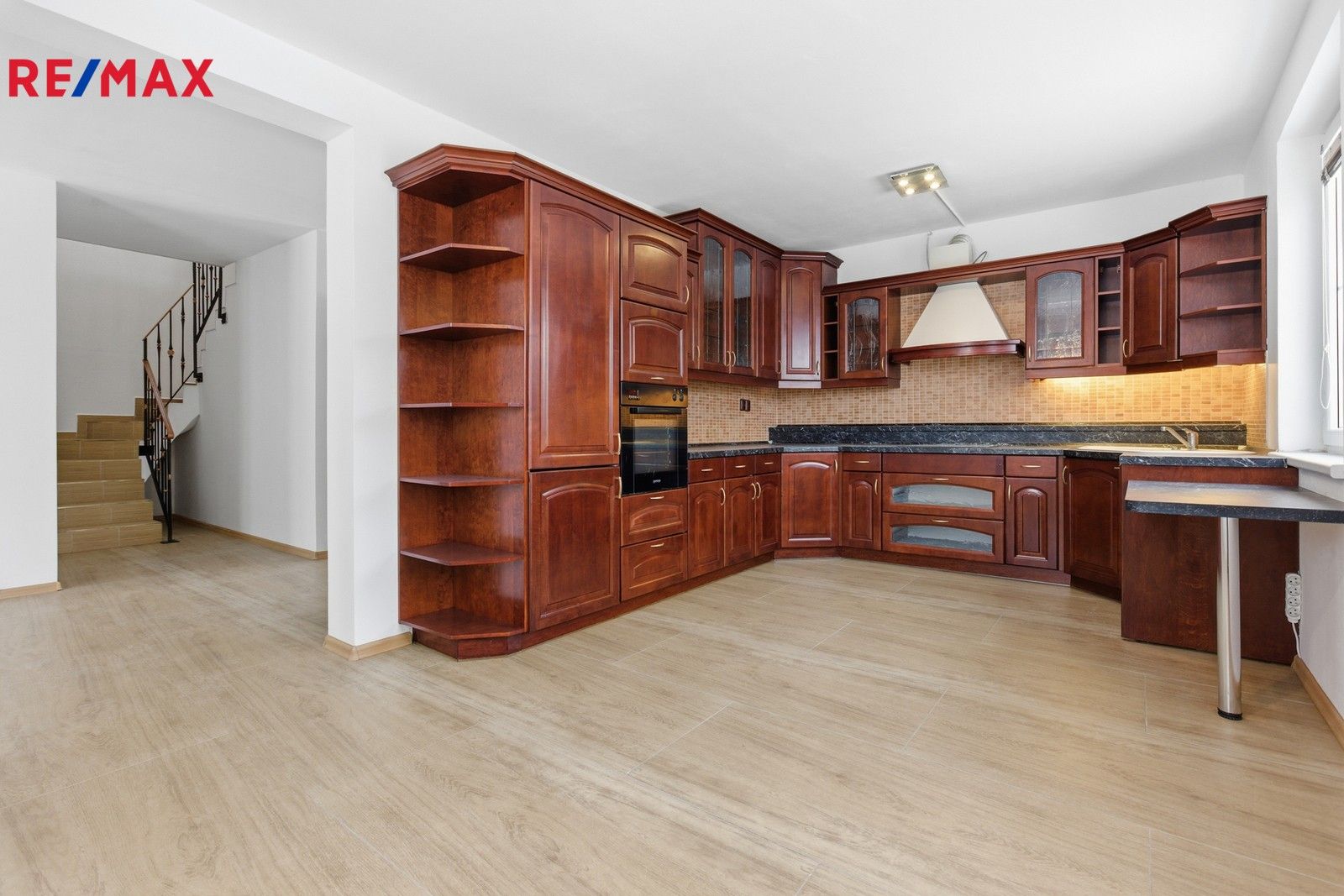 Prodej rodinný dům - K Rohu, Jenišov, 210 m²