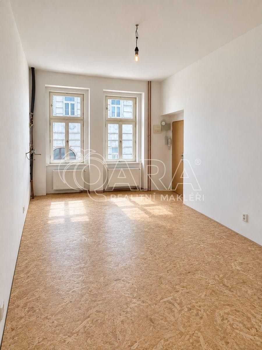 1+kk, Karlínské náměstí , Praha Karlín - 1