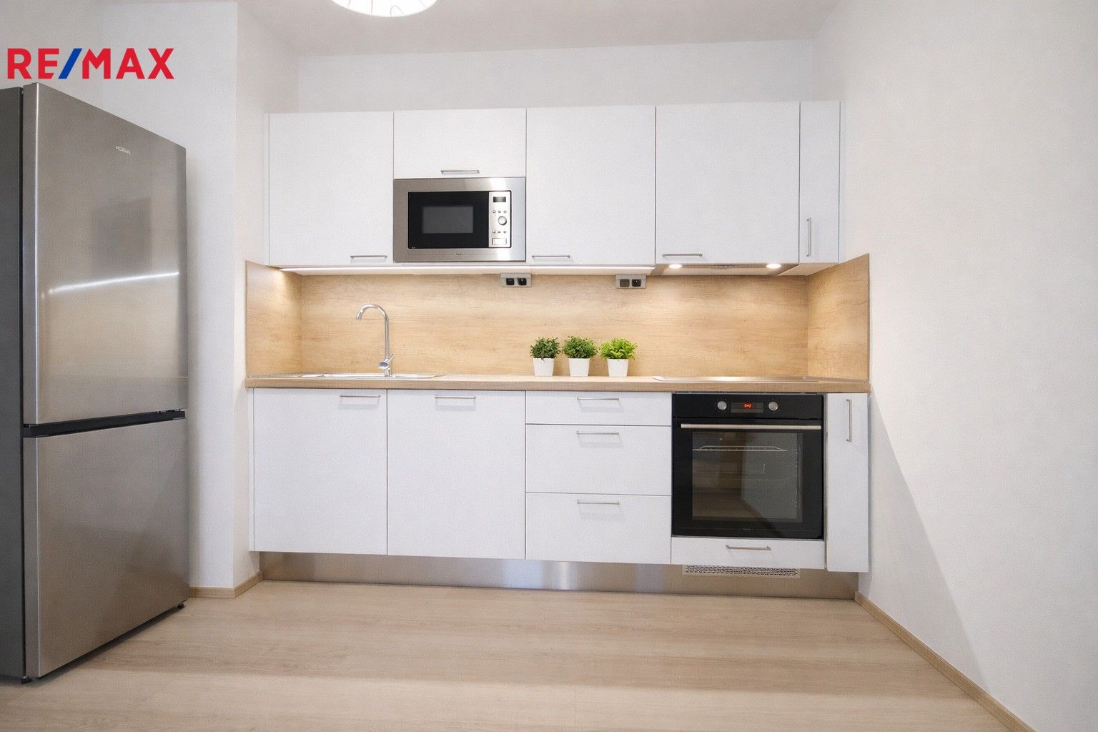 2+kk, Stočesova, Praha, 50 m²