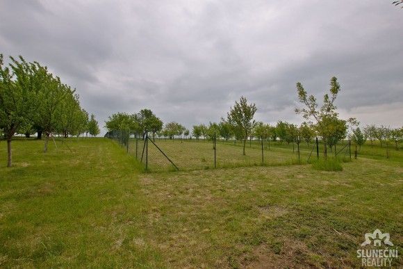 Zahrady, Kunovice, 686 04 - 2