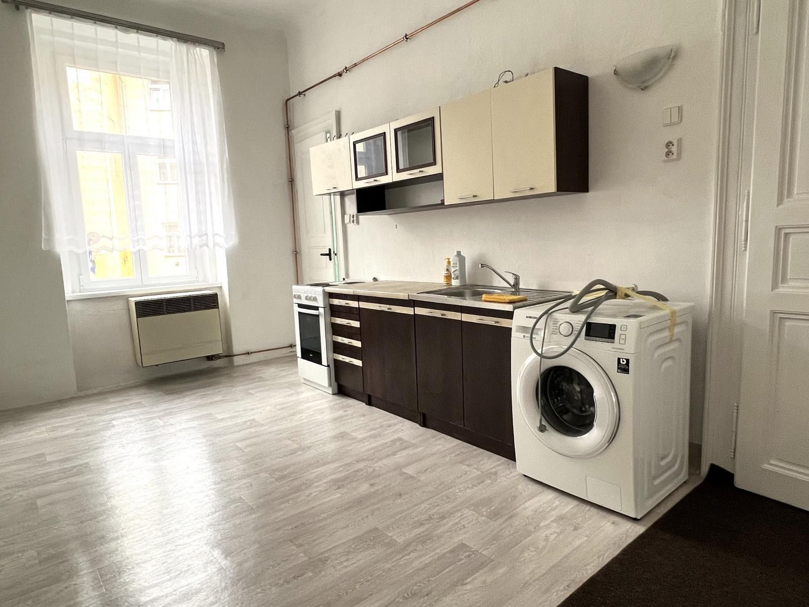 2+kk, Svatoslavova, Praha, 36 m²