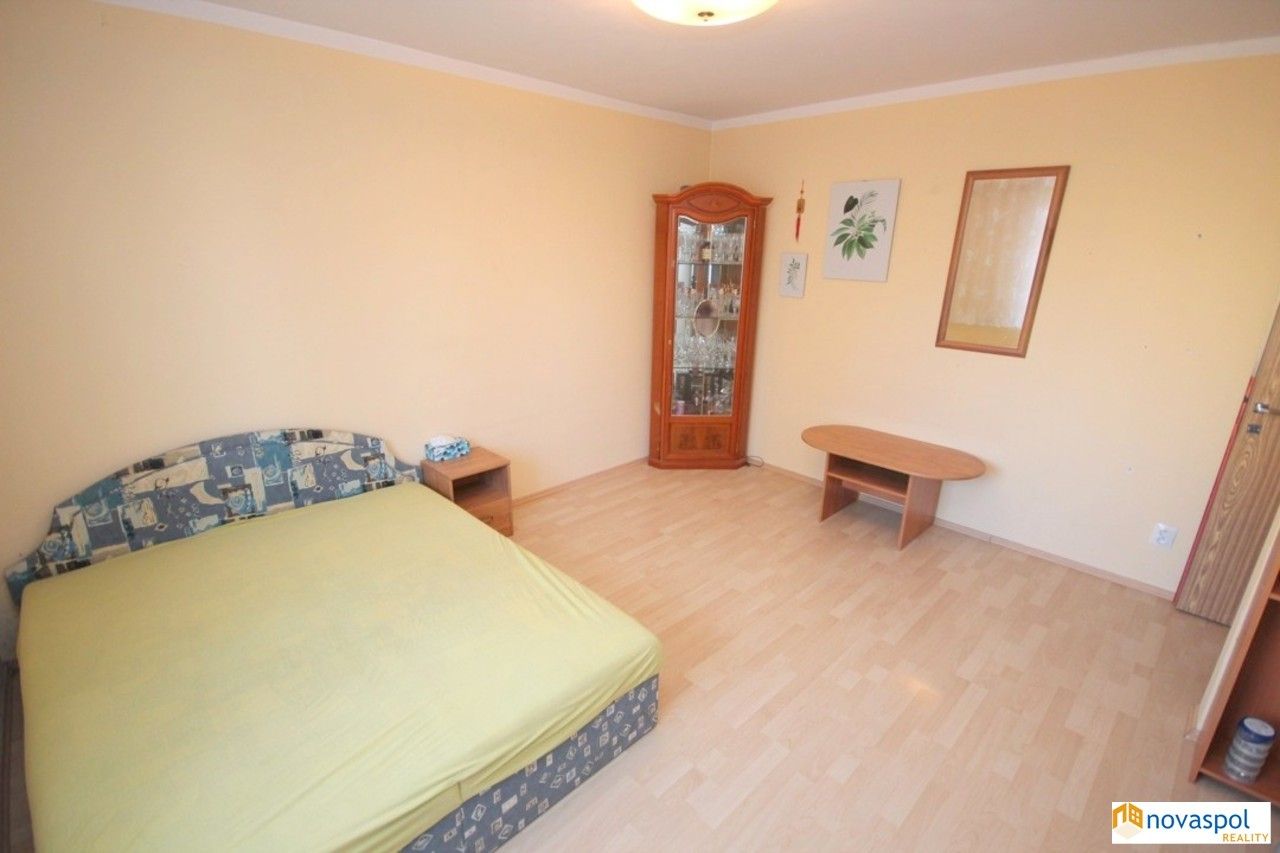 Ostatní, Krhanická, Praha, 20 m²